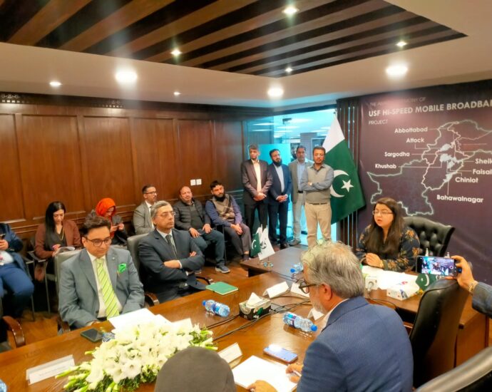 Pakistan expands high-speed mobile broadband in Punjab, KP under Digital Pakistan push