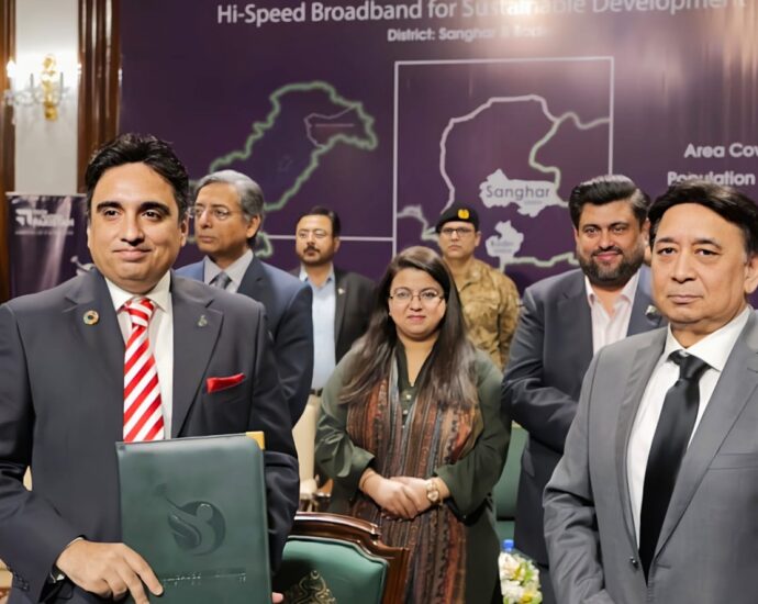 USF Awards Rs3.94bn Broadband Contracts to Digitise Sanghar, Badin