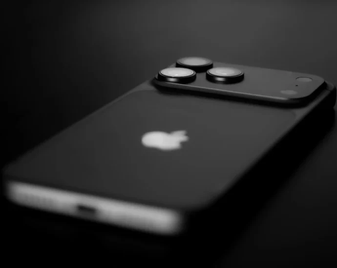 iPhone 18 Pro Max Battery Seen Getting Modest Boost, Region-Specific Variants Likely