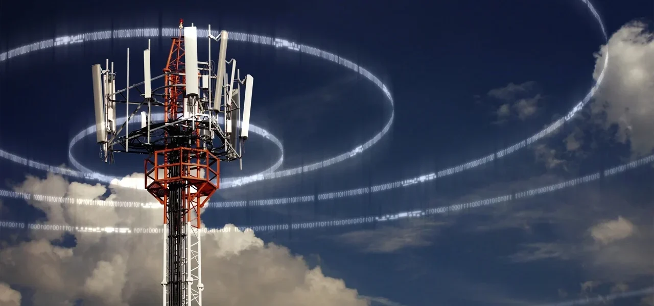 Rising Diesel Costs Disrupt Internet Access for Millions in Pakistan