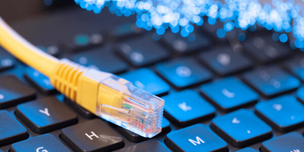 Pakistan’s Fibre Gap Threatens 5G Rollout Ambitions
