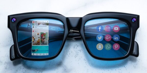 Smart Glasses Scandal: Man Blackmails Woman After Secret Recording