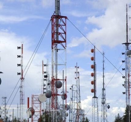 Power Crisis Emerges as Biggest Threat to Pakistan’s Telecom Sector, NA Told