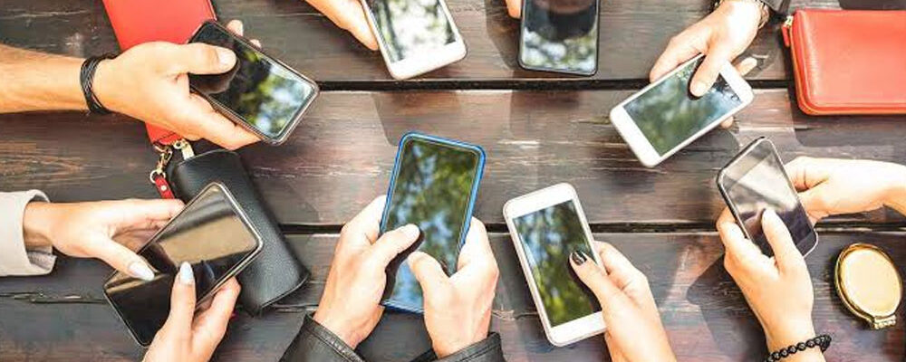 Global Chip Shortage Threatens Smartphone Prices as Costs Set to Rise 20%