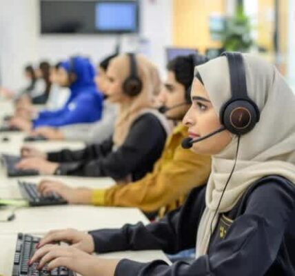 Pakistan’s Call Centre Exports Surge to Record $392 Million in FY2025-26